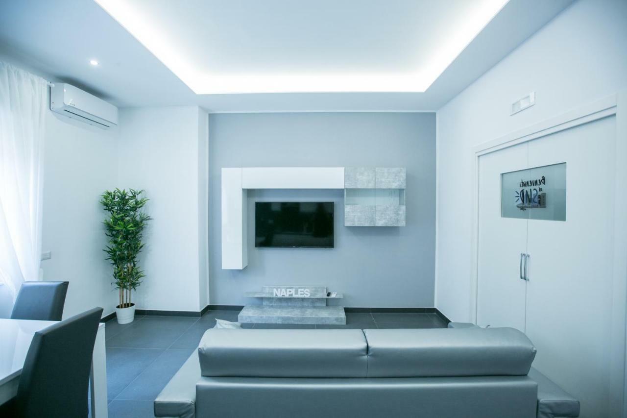Appartement Benvenuti al Sud Naples Extérieur photo
