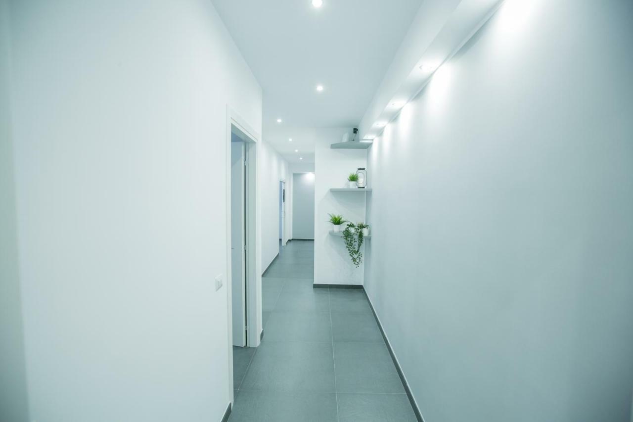 Appartement Benvenuti al Sud Naples Extérieur photo